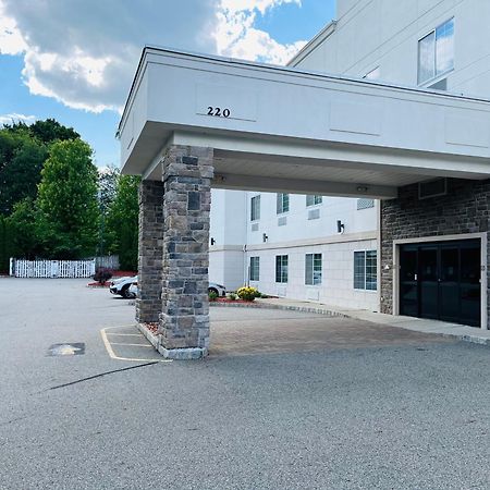 Tapa Hotel, Inn & Suites Mahwah Dış mekan fotoğraf