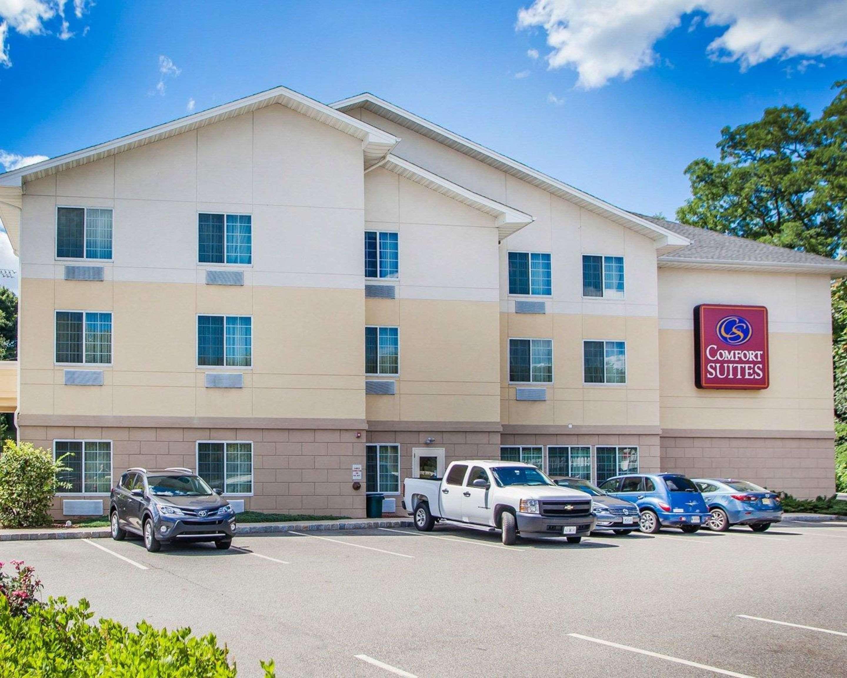 Tapa Hotel, Inn & Suites Mahwah Dış mekan fotoğraf